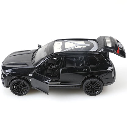 (Bagged) 1/36 scale replica X5 off-road toy car model, die-cast metal, boy's toy, three doors can be opened, pullback function.