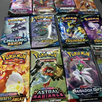 New 36/40Pcs Box Pokemon Card Scarlet & Violet Prismatic Evolutions English Booster Battle Carte Trading Collection Cards Gifts