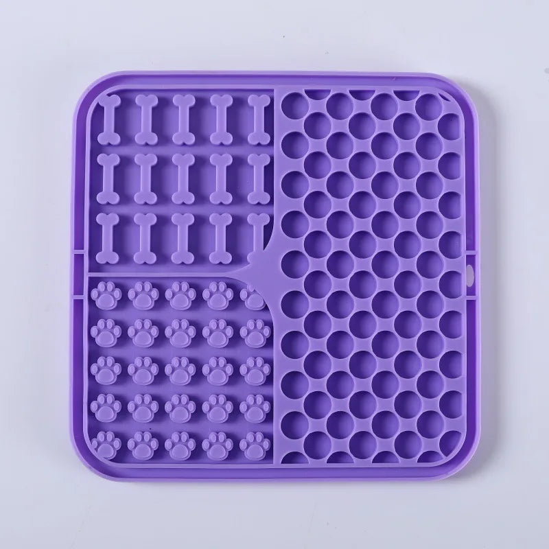 Pet Supplies Dog Licking Mat Silicone Cat Slow Food Tableware Bowl Suction Cup Anti Choking ,Anti Overturning Healthy Meal Mat