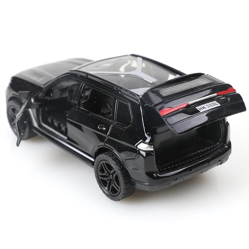 (Bagged) 1/36 scale replica X5 off-road toy car model, die-cast metal, boy's toy, three doors can be opened, pullback function.